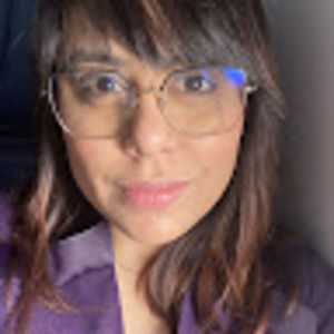 Meet your Posher, Isis